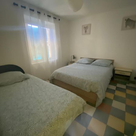 La Porte Bleue Capestang Eksteriør bilde